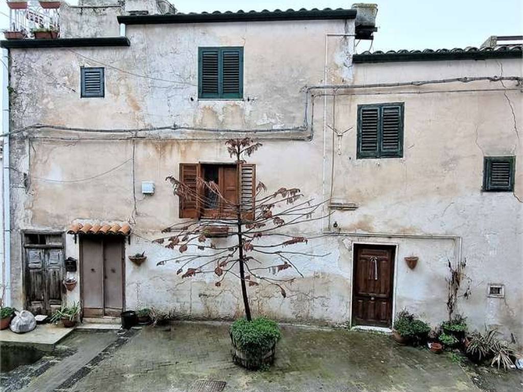 Casa indipendente a Sutera in via Abadia, 1 - Foto 4
