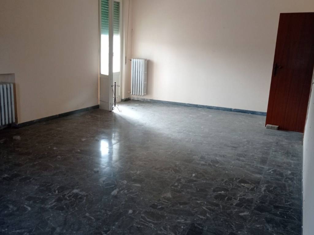 Casa indipendente a Collecorvino in Via degli Orti - Foto 5