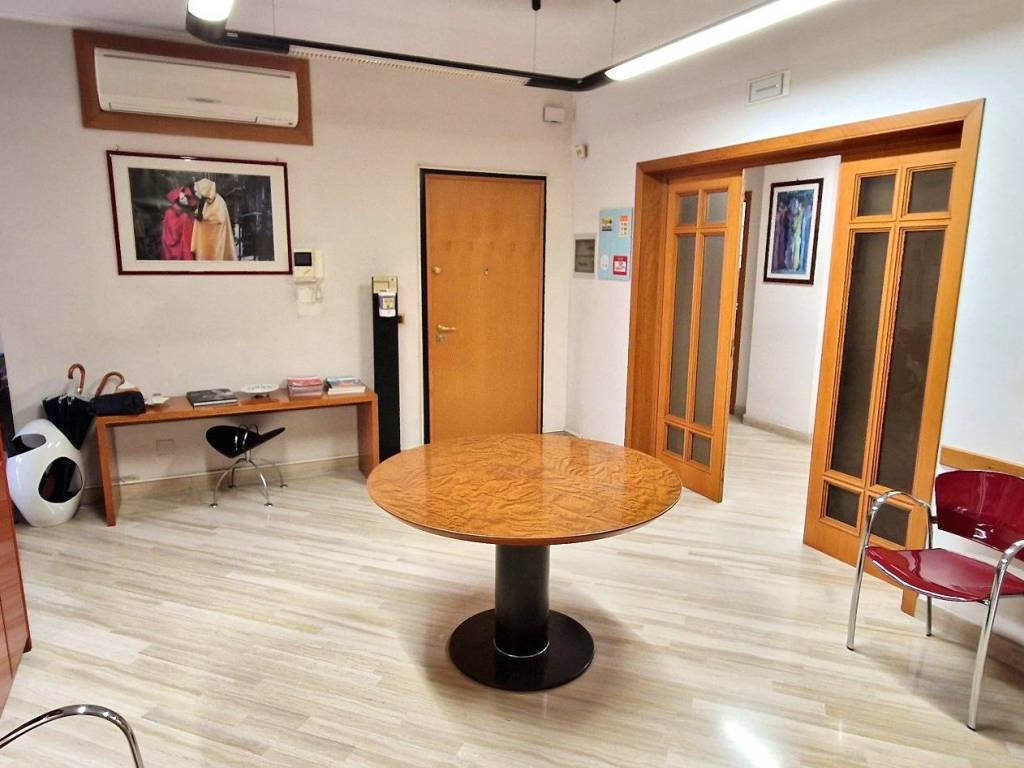 Immobile a Trani in Via Antonio Piccinni - Foto 2