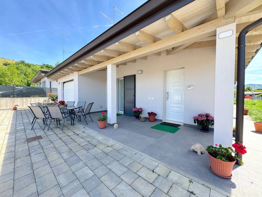 Villa a Gattatico in Via D. Manfredi - Foto 2