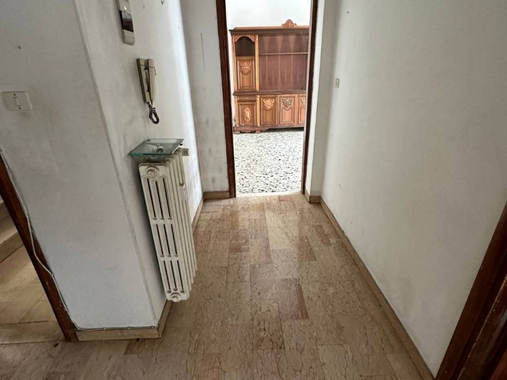 Appartamento a Saluzzo in Corso 27 Aprile, 2 - Foto 5