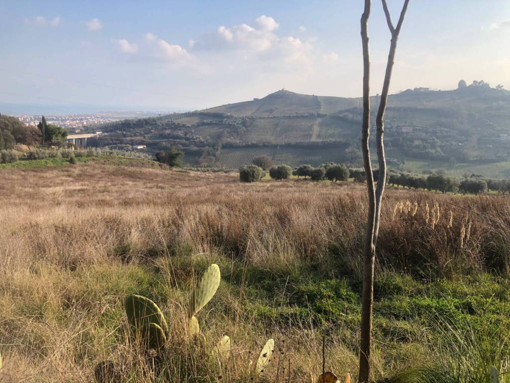 Terreno a San benedetto del tronto in Via Monte Aquilino, 2 - Foto 3