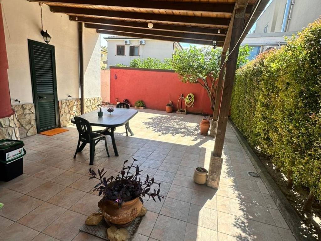 Villa a Crotone in Via Nazioni Unite - Foto 2