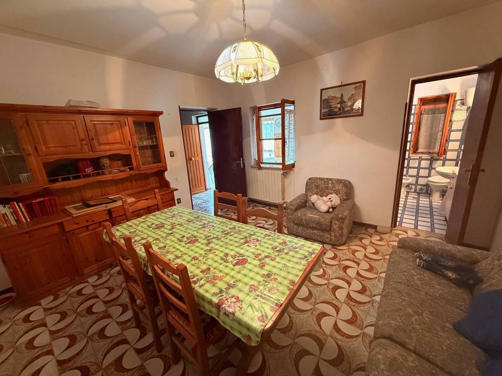 Casa indipendente a Borgorose in Via Vallonia - Foto 3