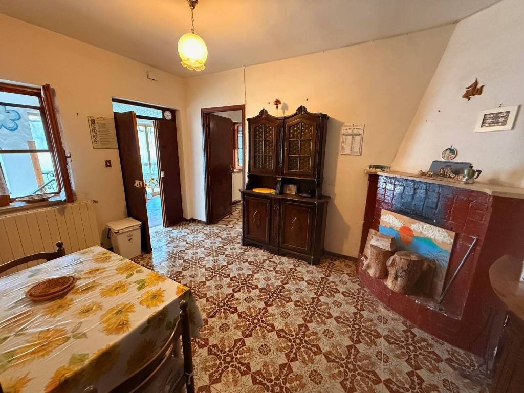 Casa indipendente a Borgorose in Via Vallonia - Foto 4