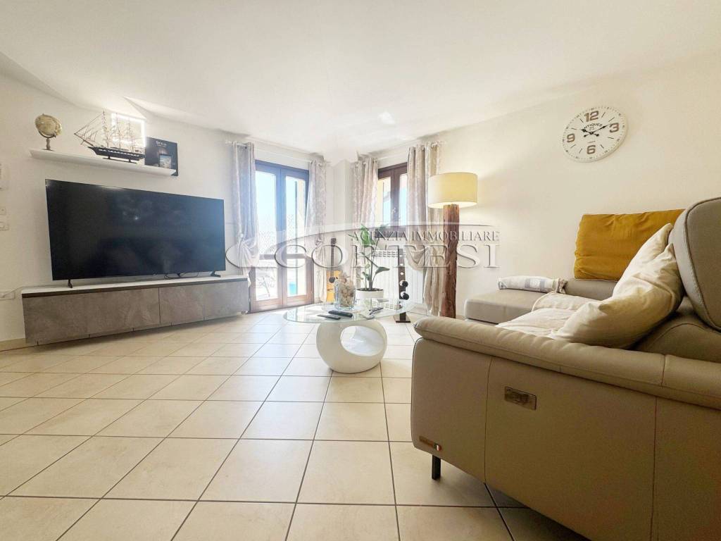 Appartamento a Monte porzio in Via Lazio, 48 - Foto 2