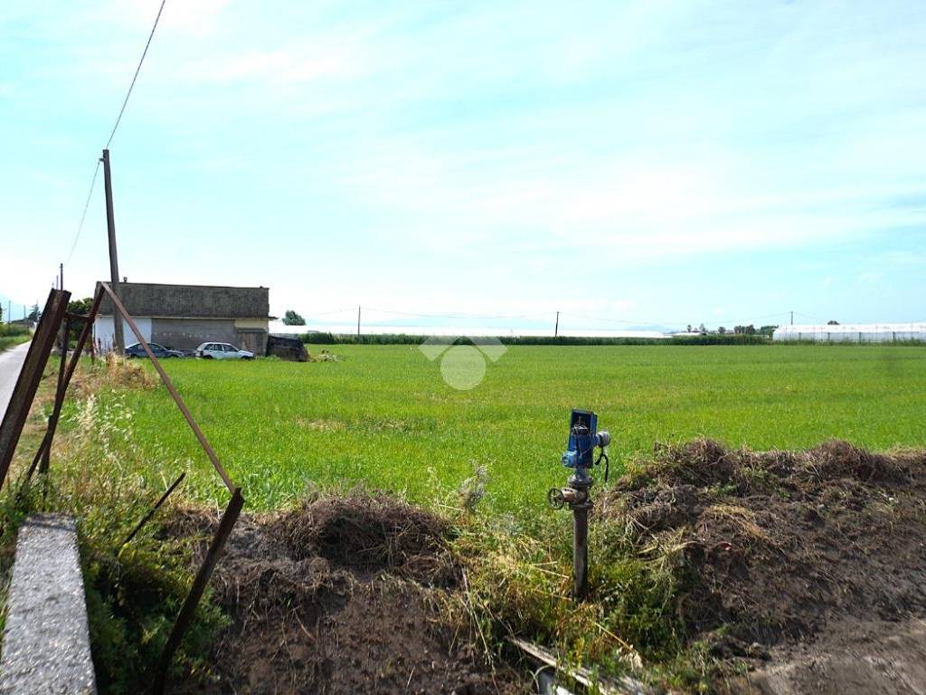 Terreno a Eboli in Via Ferruccio Previti, 8 - Foto 4