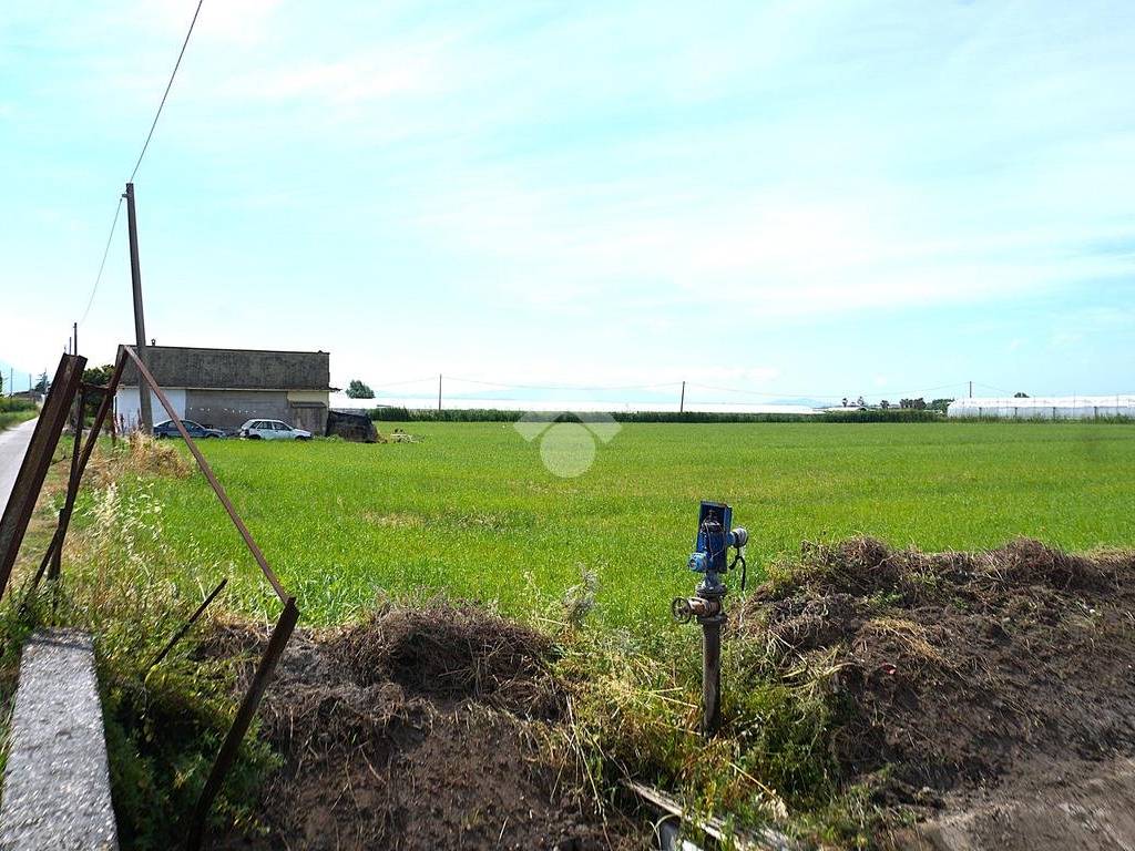 Casa indipendente a Eboli in Via Ferruccio Previti, 8 - Foto 4