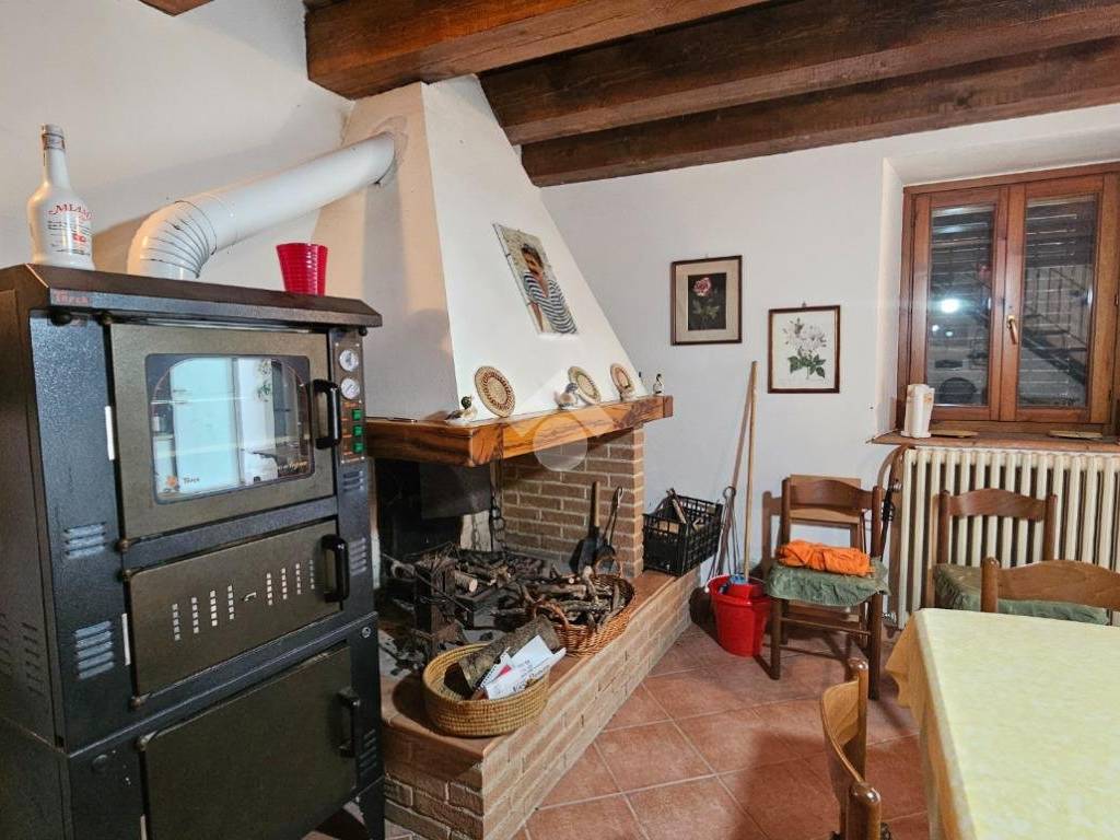 Casa indipendente a Tavoleto in Via capanne - Foto 2