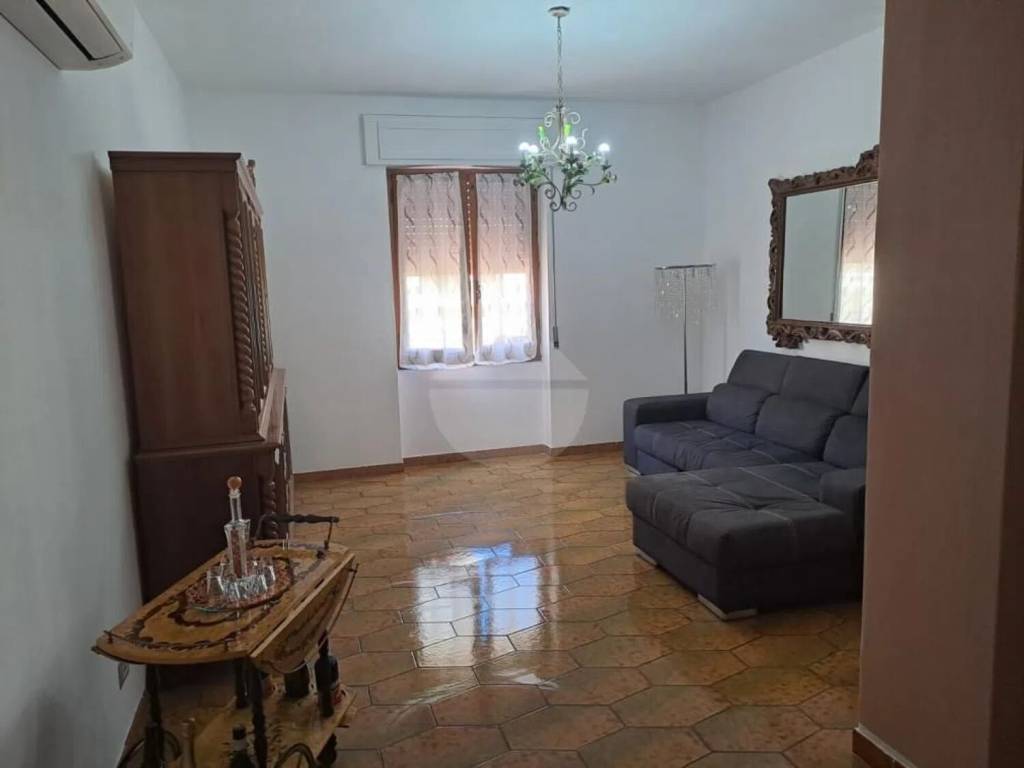 Appartamento a Alghero in Via G. Di Vittorio, 1 - Foto 3