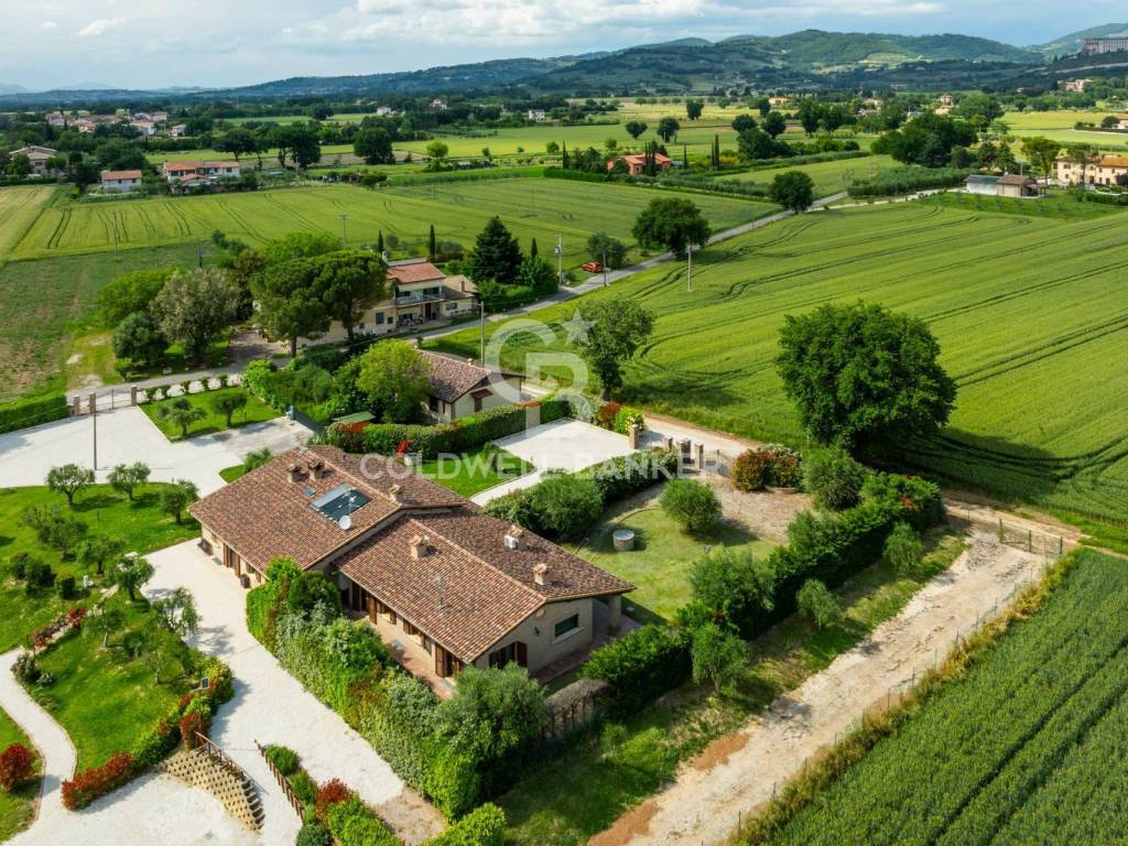 Villa a Assisi in Via Cesare Guasti - Foto 3