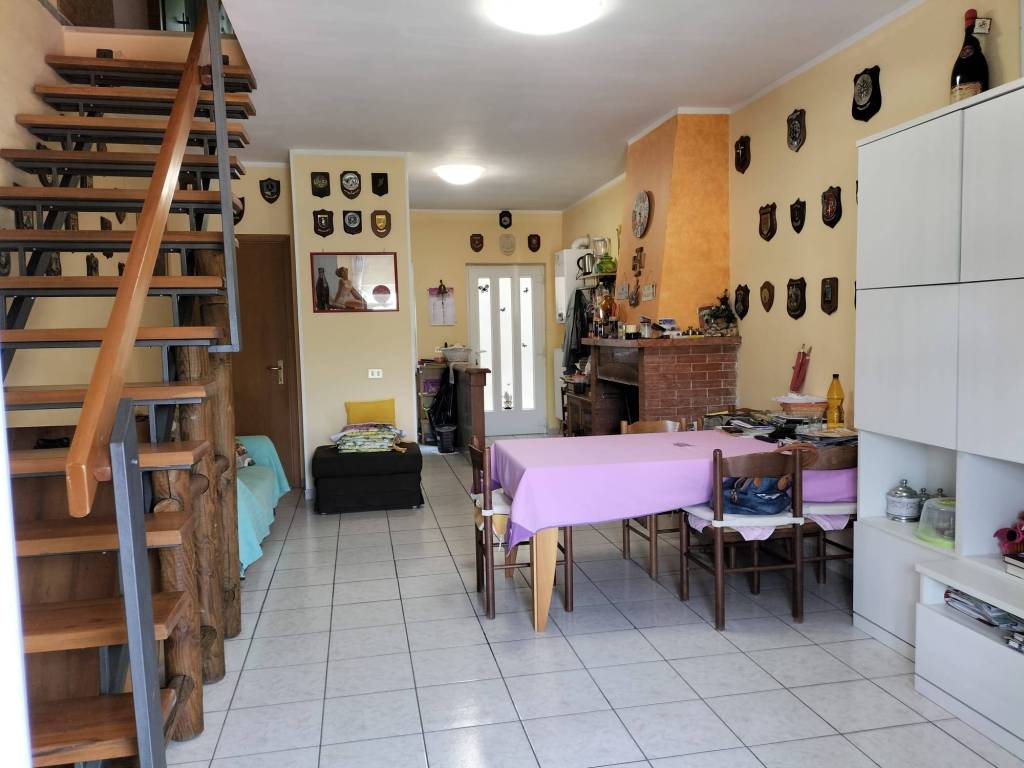 Villa a Carpinone in Via dei Pini - Foto 3