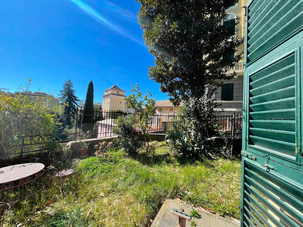 Appartamento a Genova in Via Nino Cervetto, 2 - Foto 4