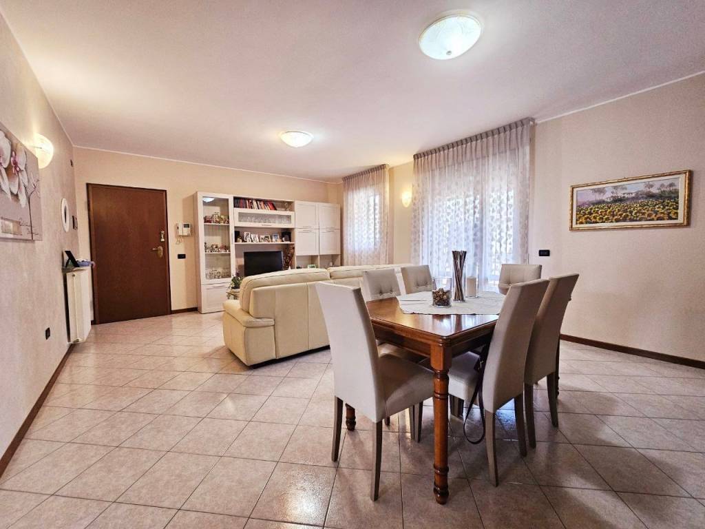 Appartamento a Selvazzano dentro in Via 25 Aprile, 6 - Foto 4