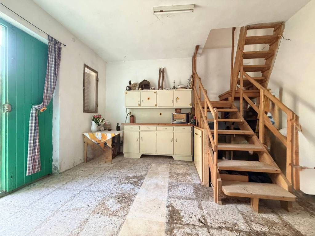 Casa indipendente a Armungia in via Cesare Battisti - Foto 2