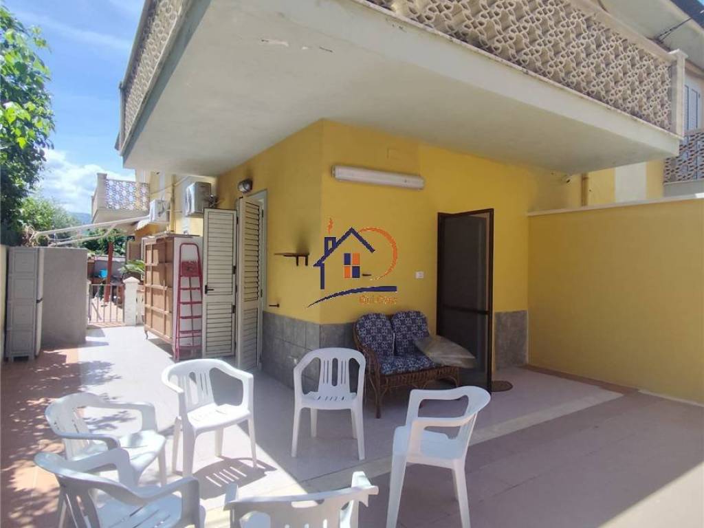 Appartamento a Corigliano-rossano in Via Andorra - Foto 2