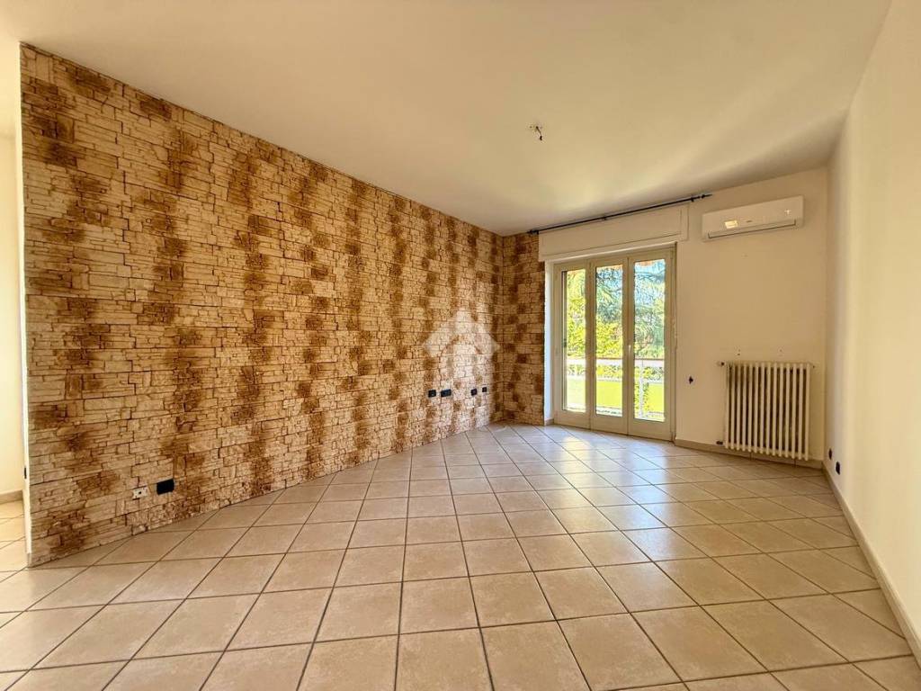 Appartamento a Santhià in Via A. Vespucci, 1 - Foto 2