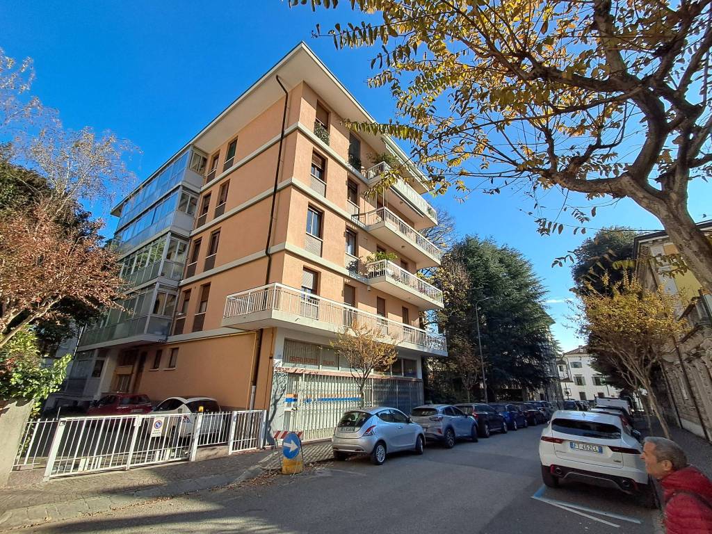Appartamento a Udine in Via Benedetto Cairoli, 5 - Foto 2