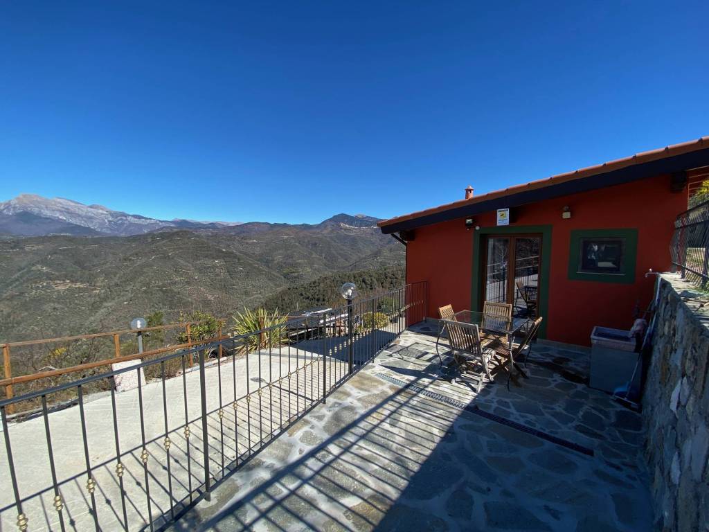 Villa a Perinaldo in Via San Romolo - Foto 4
