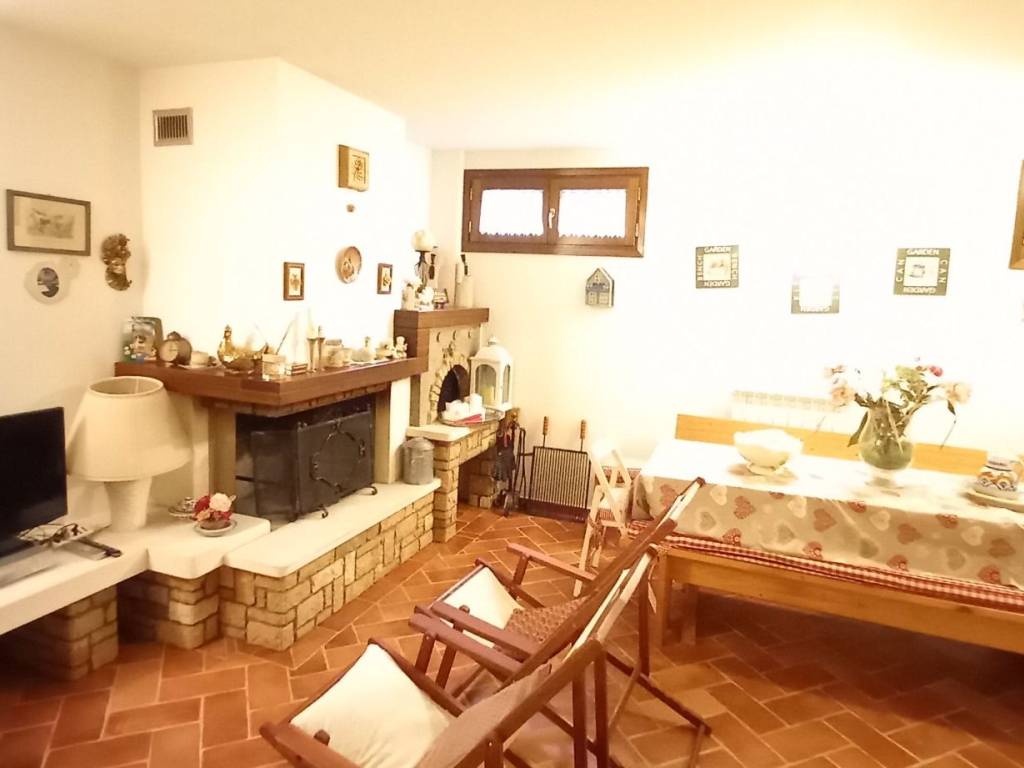 Villetta a schiera a Prato in Via Natalia Ginzburg - Foto 5