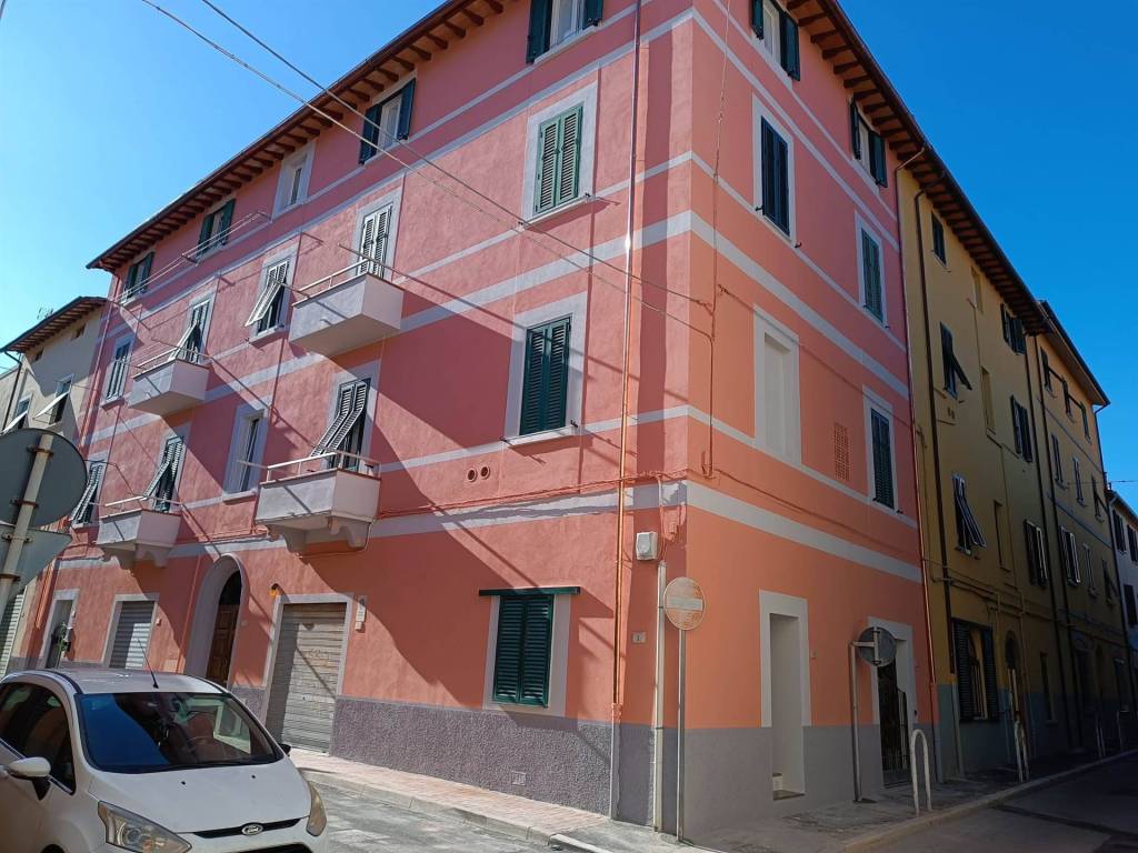 Appartamento a Piombino in Via Tasso , 2 - Foto 2