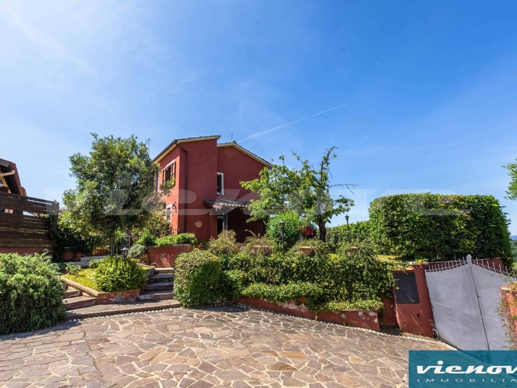 Villa a Magliano sabina in Vocabolo Chiorano - Foto 2