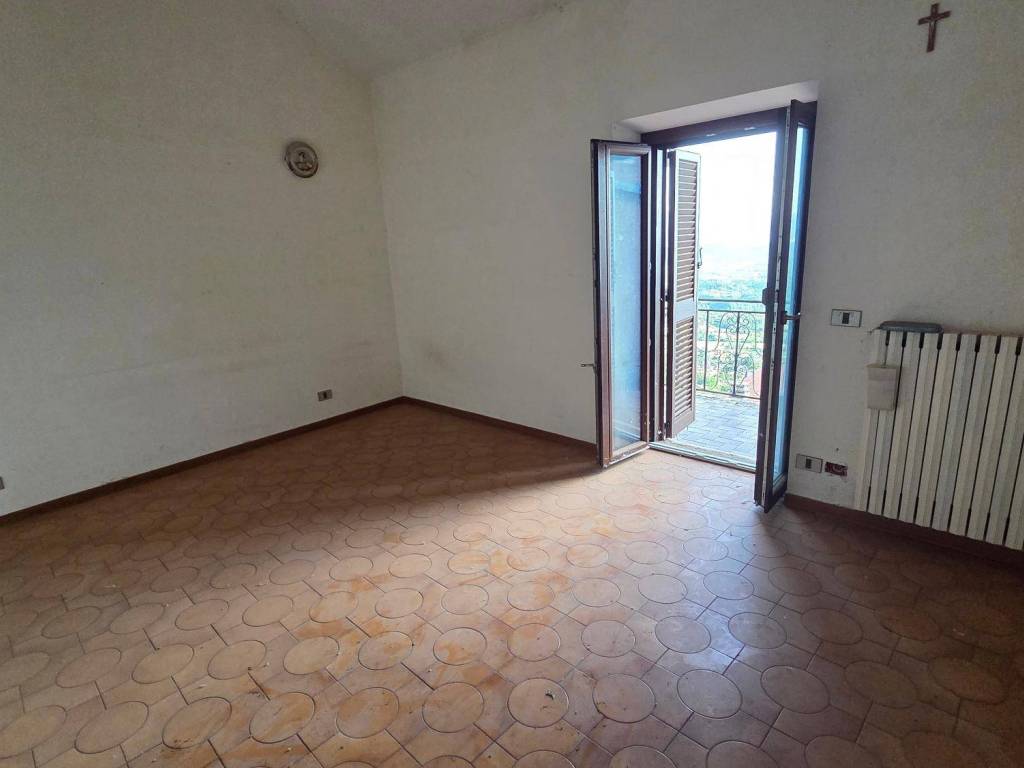 Appartamento a Serrone in Via San Quirico - Foto 4