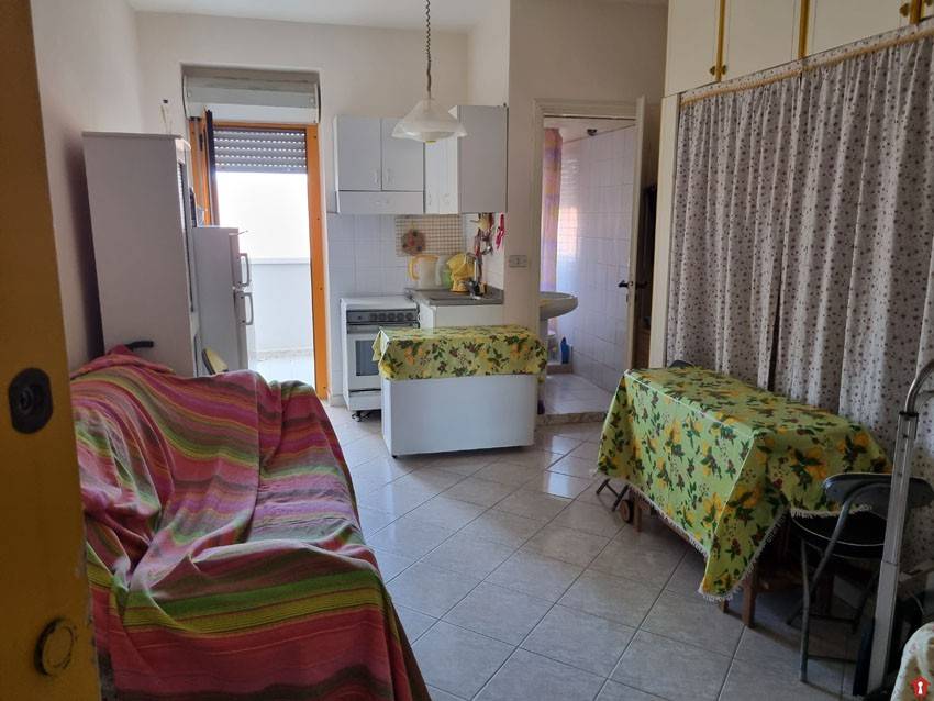 Appartamento a Margherita di savoia in Lungomare Cristoforo Colombo, 7 - Foto 4