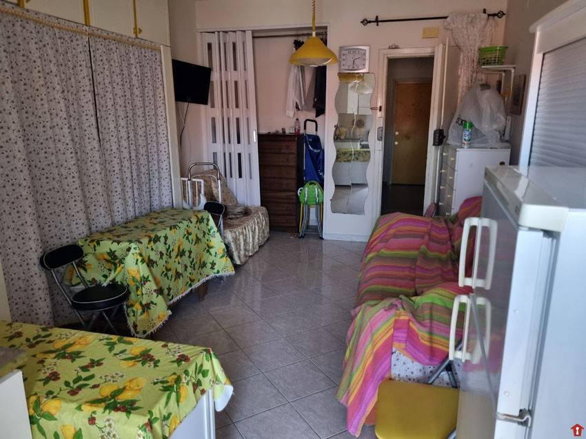 Appartamento a Margherita di savoia in Lungomare Cristoforo Colombo, 7 - Foto 5