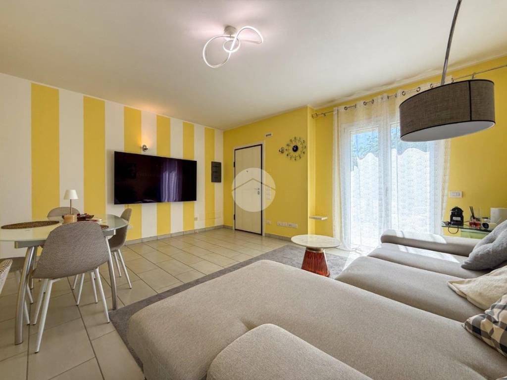 Appartamento a Misano adriatico in Via della Repubblica 56, 18 - Foto 2