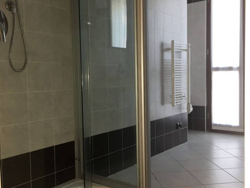 Appartamento a Arona in Piazza San Graziano, 1 - Foto 5