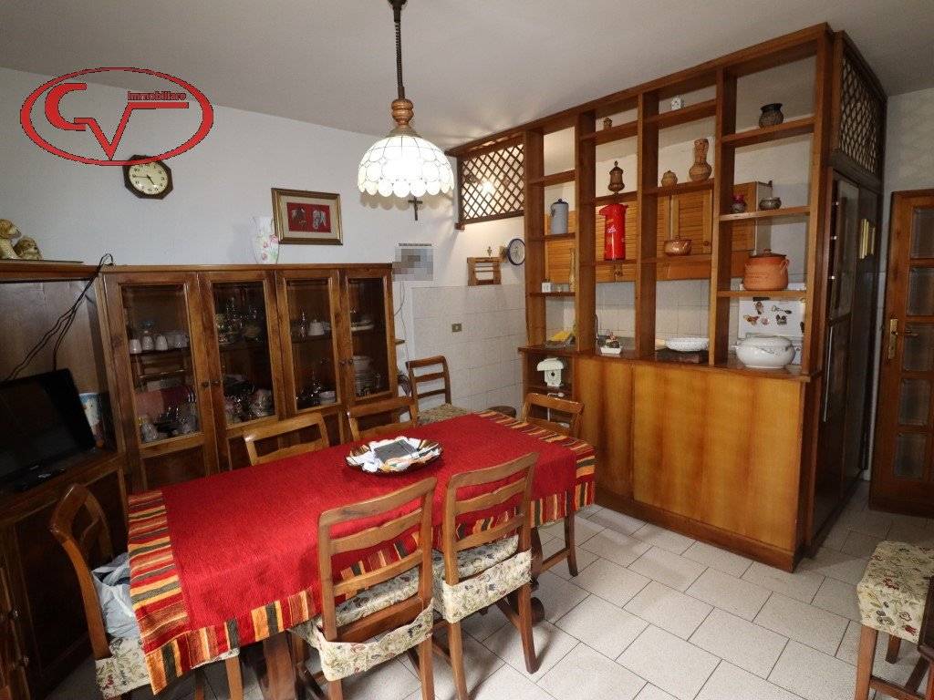 Appartamento a Bucine in Via Roma - Foto 5