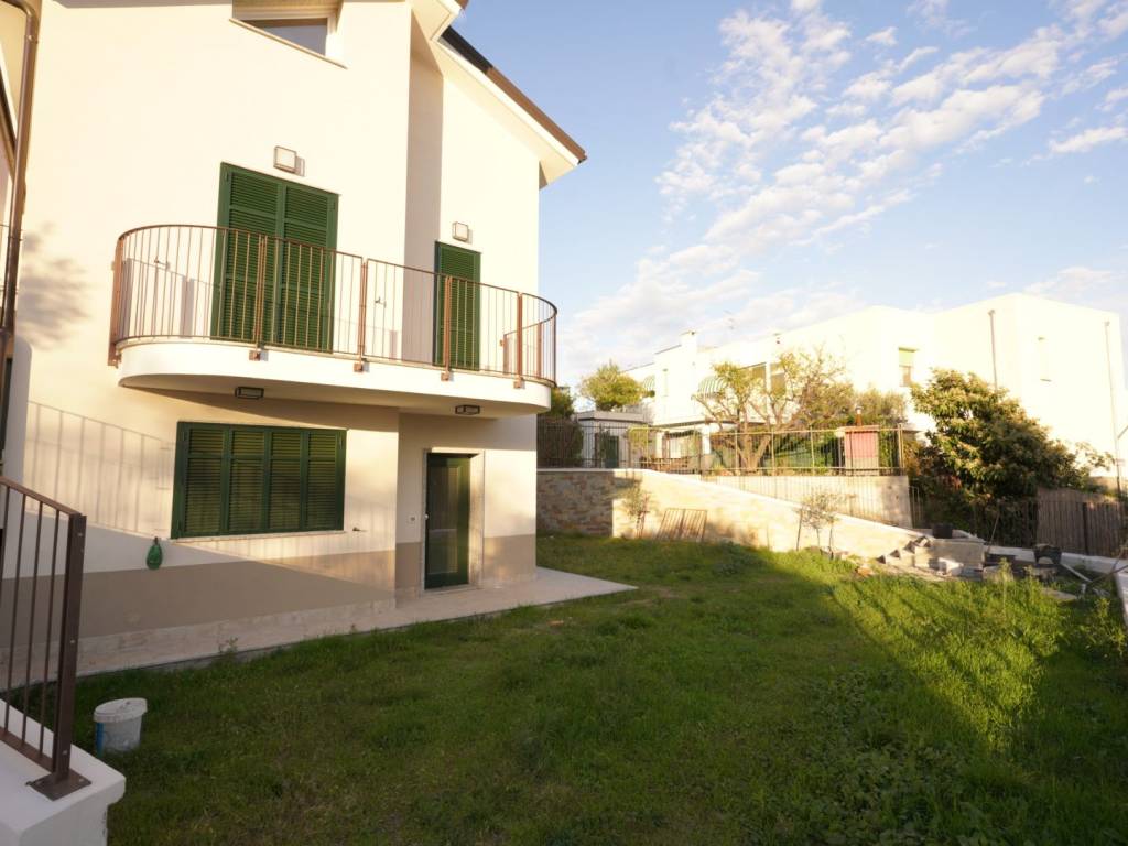 Villa a Albissola marina in Via Pittalodola - Foto 2