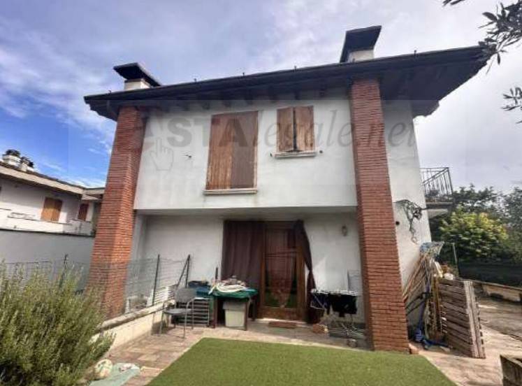 Villa a Nuvolera in Via Giacomo Puccini, 4 - Foto 2