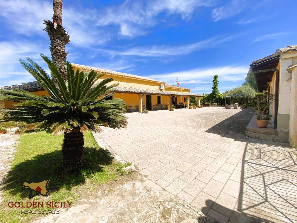 Rustico / casale a Carlentini in Contrada Contado - Foto 3