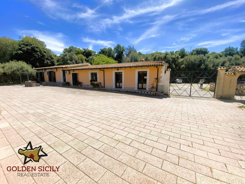 Rustico / casale a Carlentini in Contrada Contado - Foto 4