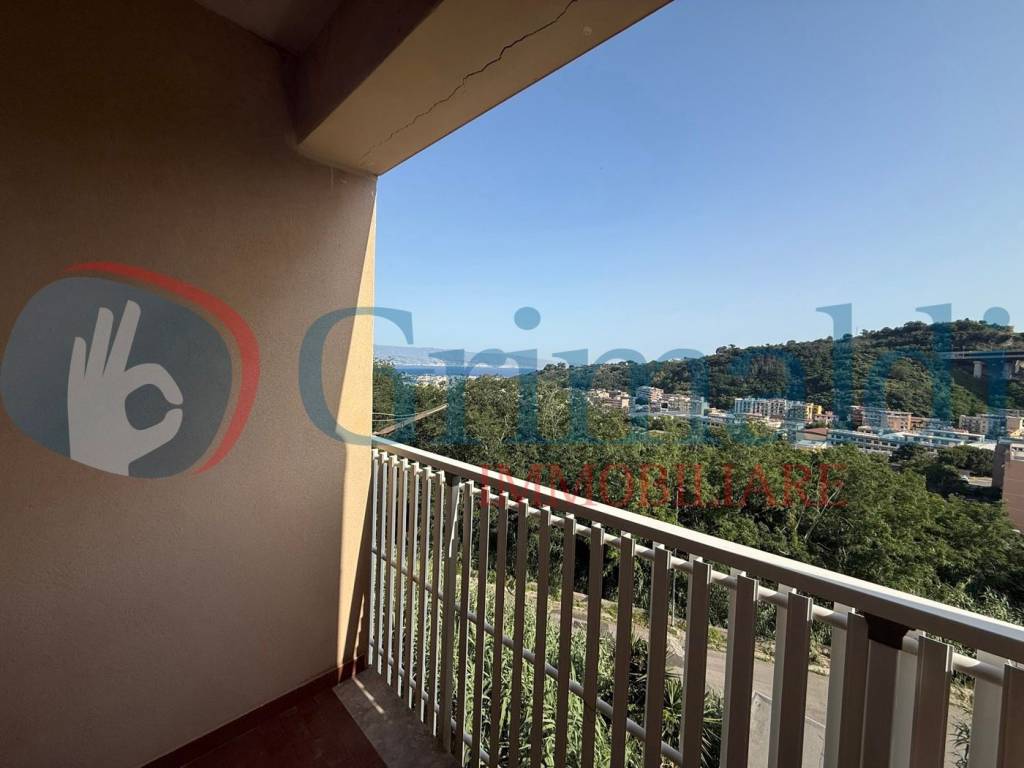 Appartamento a Messina in Viale giostra loc tremonti coop casa nostra, snc - Foto 5
