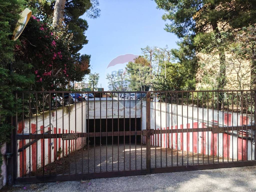 Box / garage a Bari in Via Carlo Alberto Dalla Chiesa, 8 - Foto 2