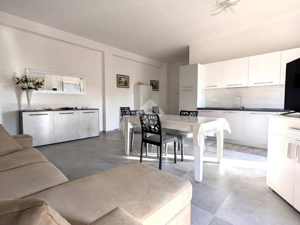 Appartamento a Margherita di savoia in Via Piave, 3 - Foto 2