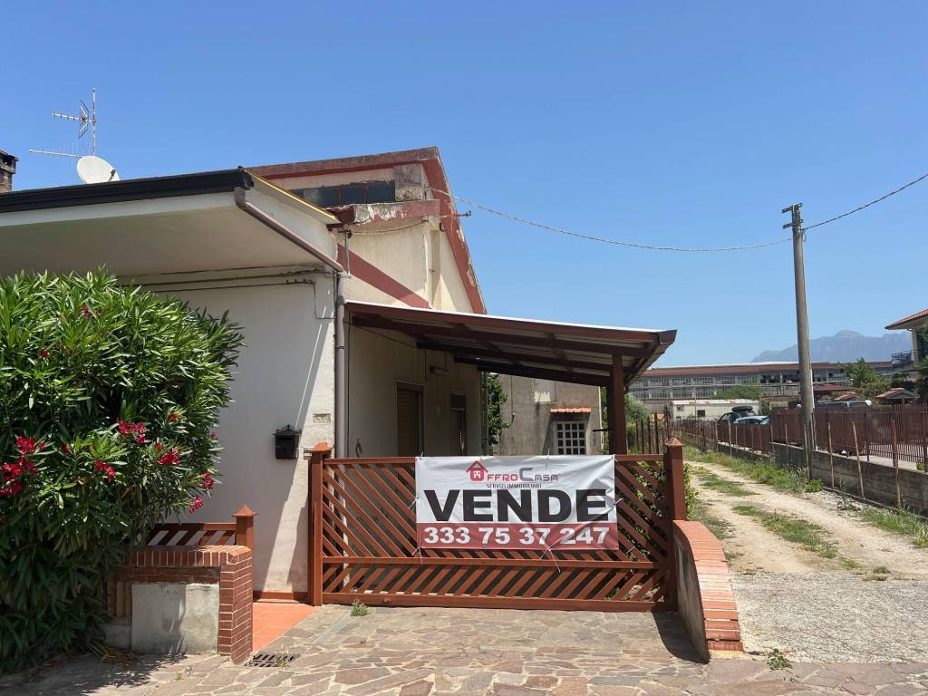 Appartamento a Altavilla silentina in Via Camillo Benso di Cavour - Foto 2