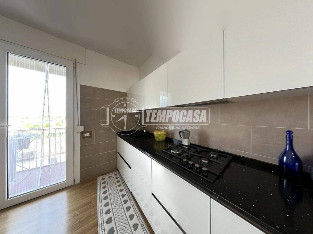 Appartamento a Abano terme in Via Domenico Cimarosa - Foto 4