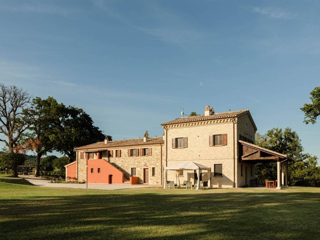 Rustico / casale a San lorenzo in campo in Via San Severo, 46 - Foto 2