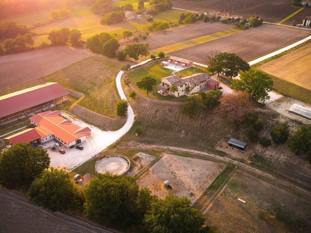 Rustico / casale a San lorenzo in campo in Via San Severo, 46 - Foto 3