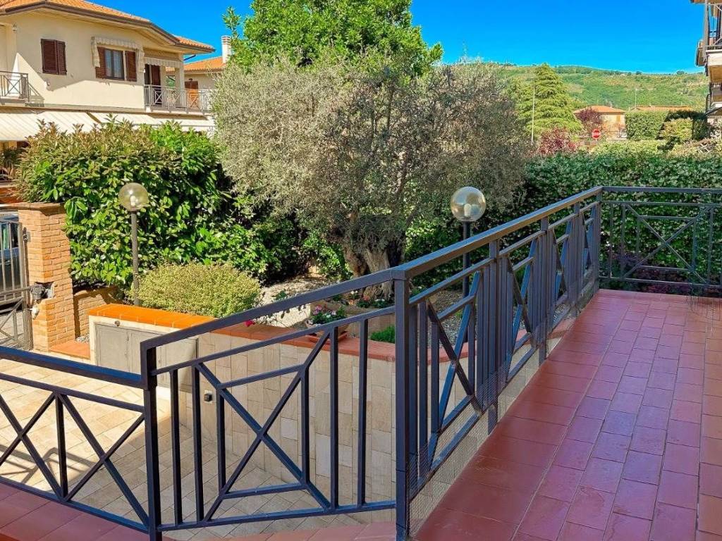 Villa a Assisi in Via Don Luigi Ridolfi, 52 - Foto 3