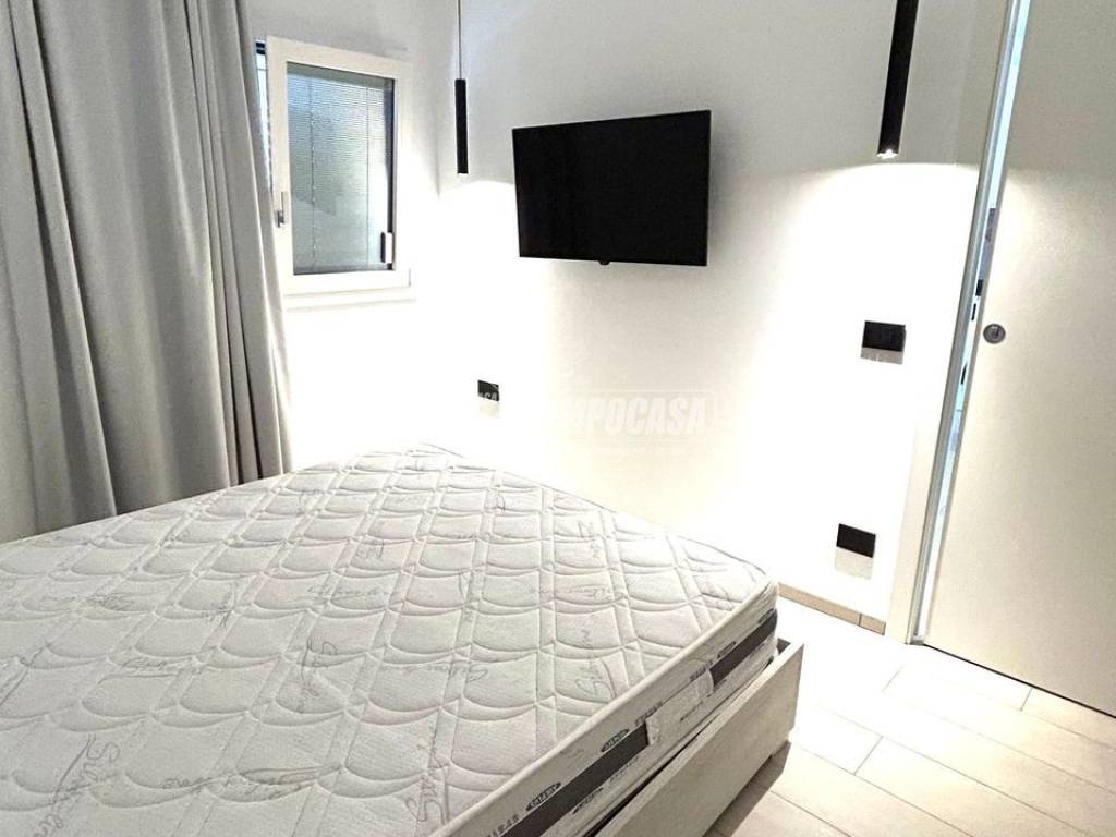 Appartamento a Civitanova marche in Via Alessandro Manzoni - Foto 5