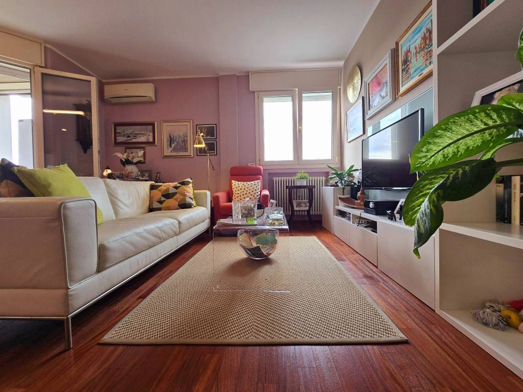 Appartamento a Rimini in Via Aldo Moro, 81 - Foto 3