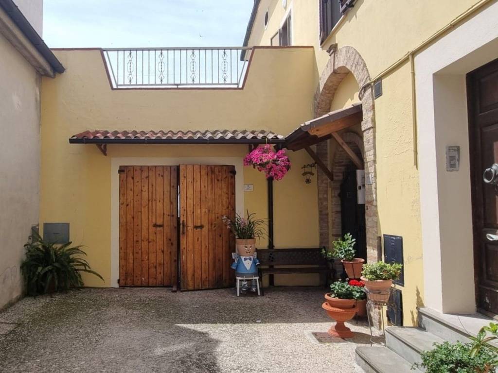 Appartamento a Pineto in Vico Piccolo, 12 - Foto 2