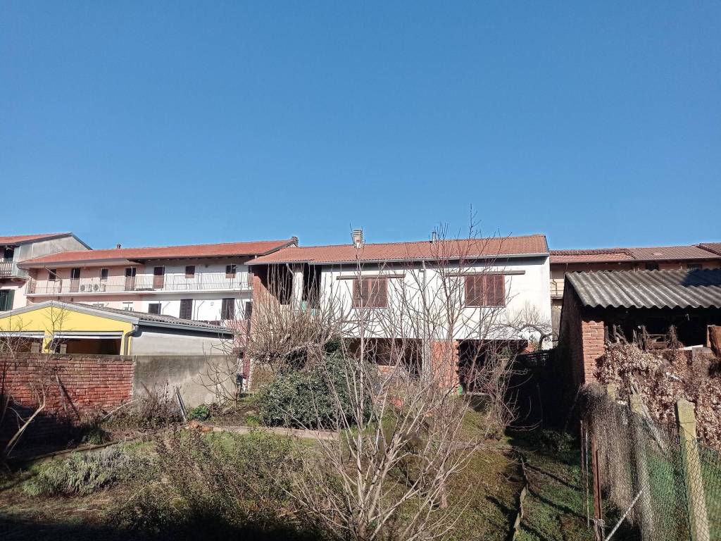 Casa indipendente a Bellinzago novarese in Vicolo Depaoli - Foto 2