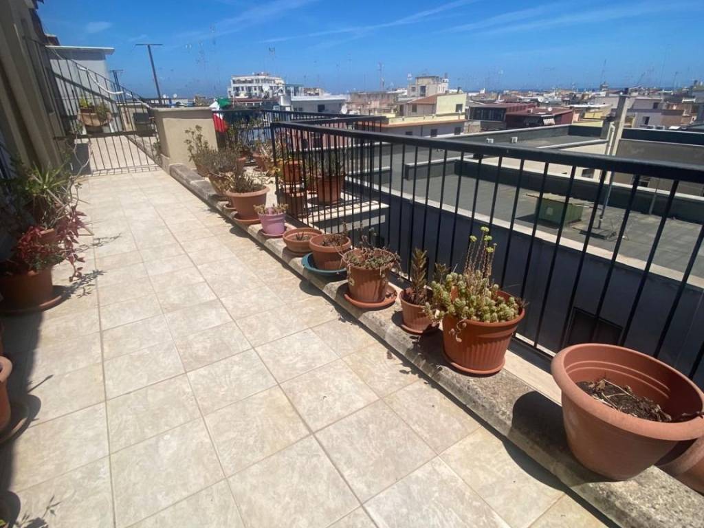 Appartamento a Barletta in Via Firenze, 39 - Foto 2