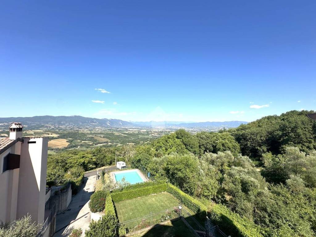 Casa indipendente a Narni in Str. delle Grazie, 13 - Foto 2